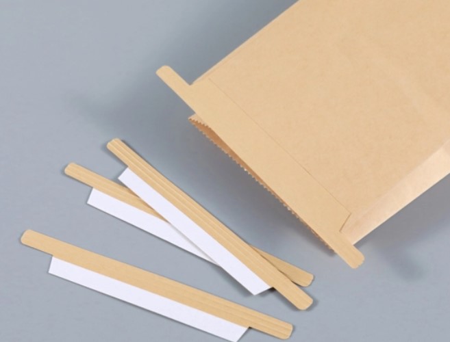 self-sealing_bag.jpg